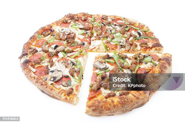 Foto de Deluxe Pizza2 e mais fotos de stock de Almoço - Almoço, Calor, Carboidrato - Comida
