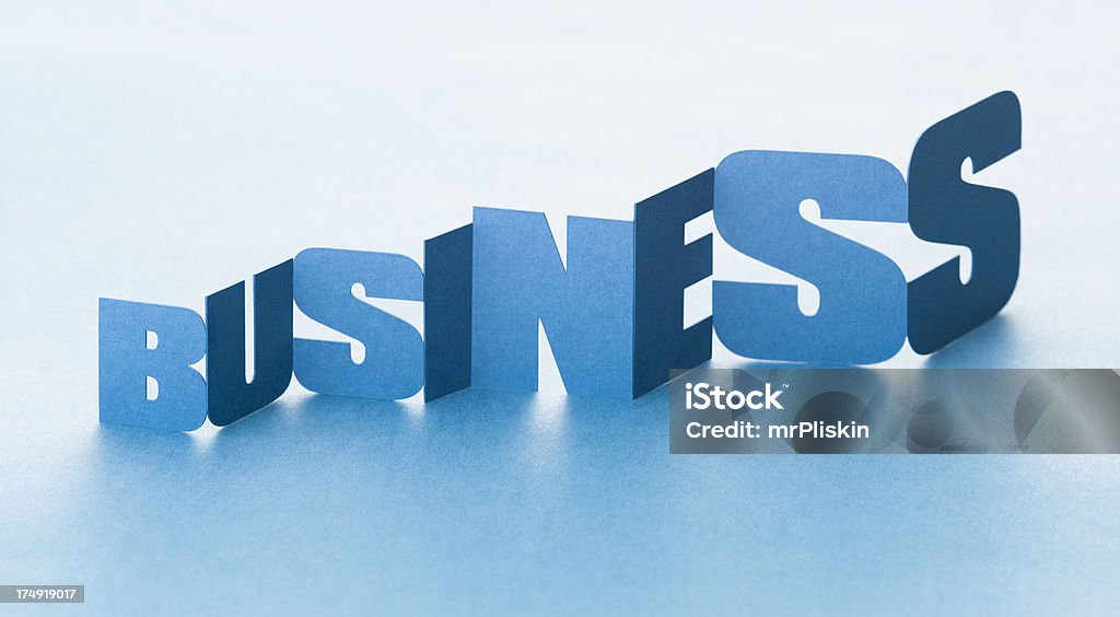 Crescimento de negócios em uma corrente de Papel - Royalty-free Azul Foto de stock