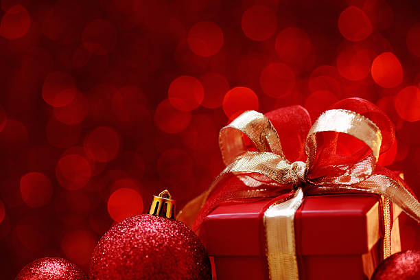 istock Red christmas balls and gift box 174919782