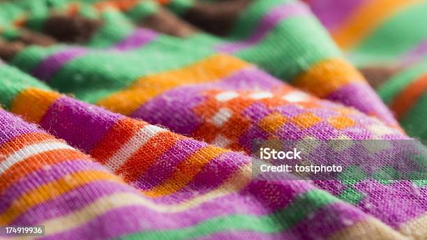 Lã Casaco Colorido - Fotografias de stock e mais imagens de Alta Costura - Alta Costura, Calor, Camisola