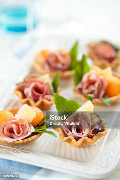 Foto de Aperitivos e mais fotos de stock de Natal - Natal, Queijo, Salada