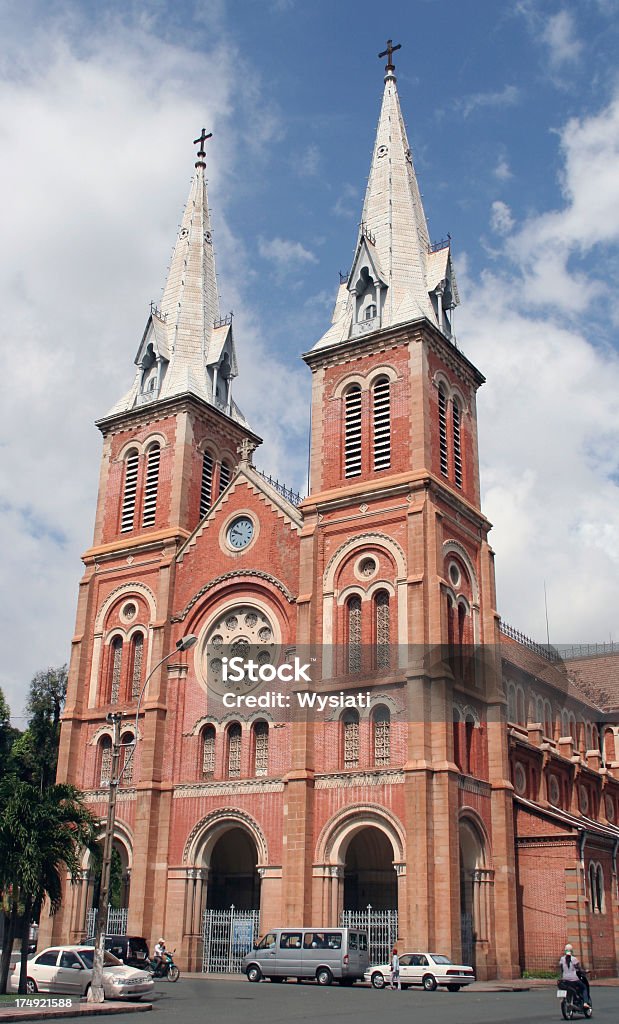 Cattedrale di notre dame di ho chi minh city - Foto stock royalty-free di Amore