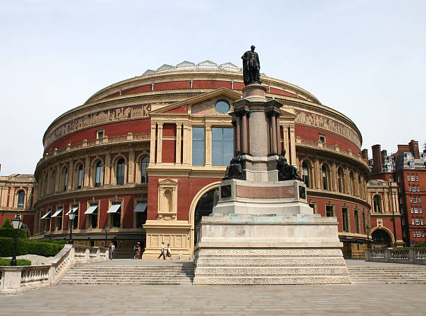 istock Front Entrance to The Royal Albert Hall 174921606