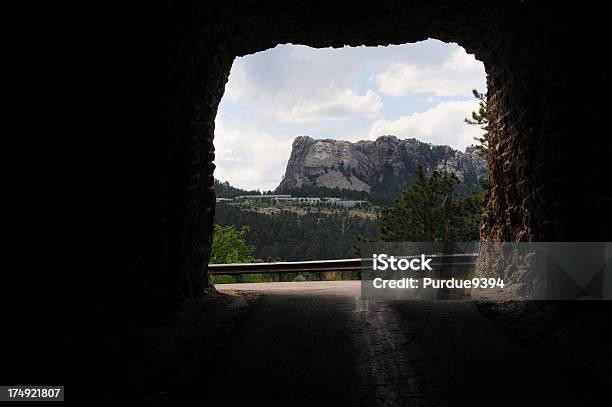 철 산길 터널 남퐁 마운트 러시모어 국립 기념관 관광에 대한 스톡 사진 및 기타 이미지 - 관광, 국립 기념물, 국립공원