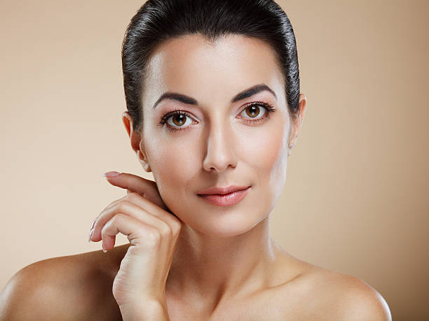 istock Middle aged beautiful woman 174923164