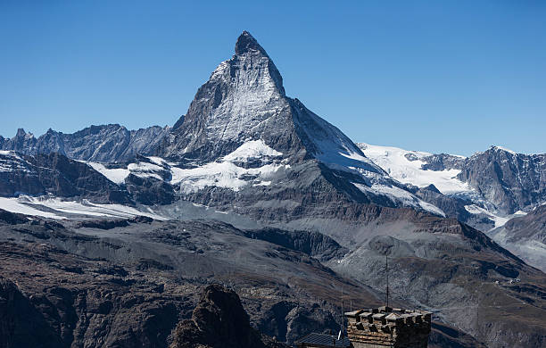 istock Matterhorn in the morning light 174924310