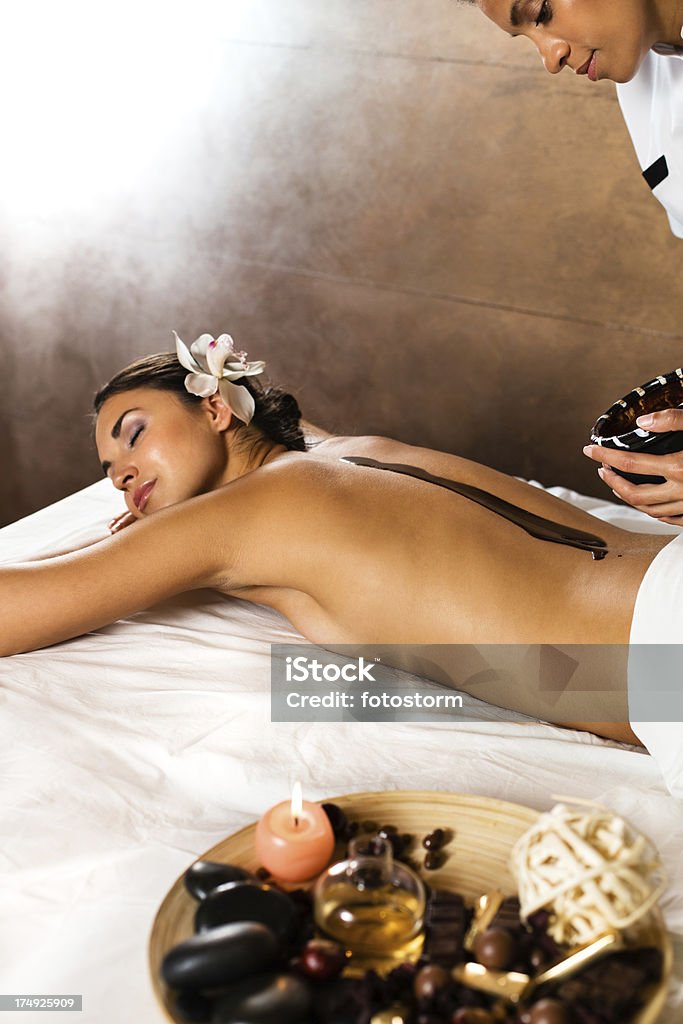 Kosmetische Behandlung mit heißer Schokolade - Lizenzfrei La Stone-Therapie Stock-Foto