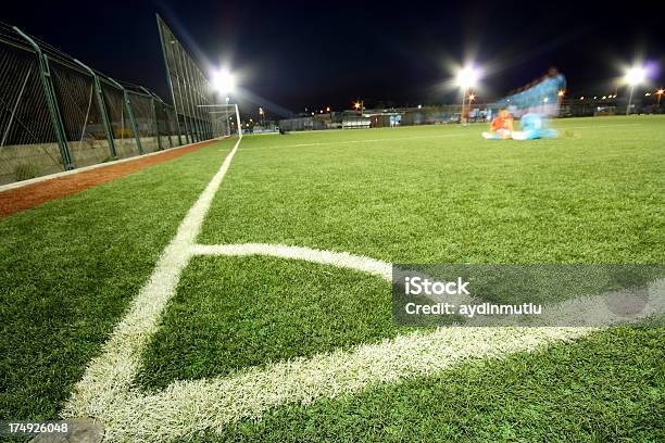 Foto de Campo De Futebol e mais fotos de stock de Campo de Futebol - Campo de Futebol, Aspiração, Bola de Futebol