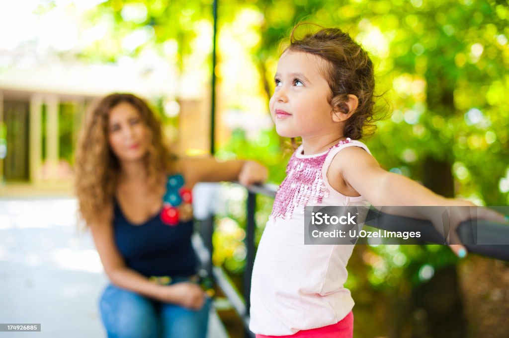 Pequena Menina no parque - Royalty-free 2-3 Anos Foto de stock