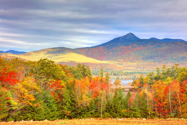 istock Mount Chocorua in New Hampshire 1749284088
