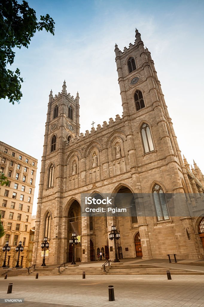 Basilique Notre-Dame - Photo de Architecture libre de droits