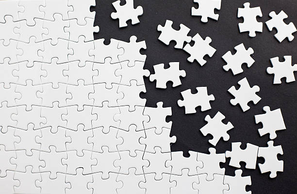 quebra-cabeça - teamwork absence blank jigsaw puzzle imagens e fotografias de stock