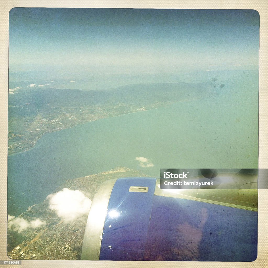 В самолёт - Стоковые фото Авиационное крыло роялти-фри