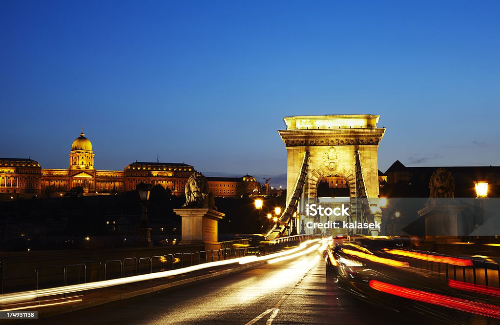 Будапешт Цепной мост и замок Буда - Стоковые фото Архитектура роялти-фри