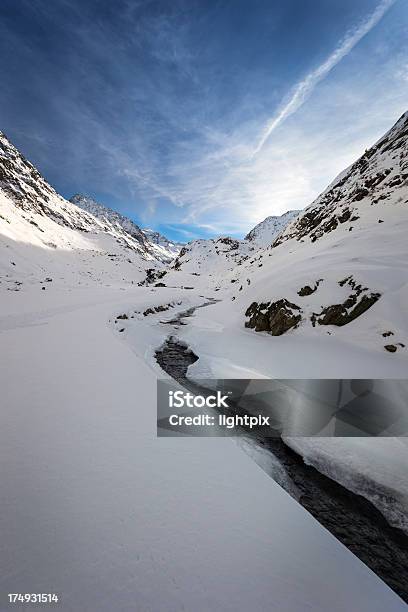 Montagne Invernali - Fotografie stock e altre immagini di Alpi - Alpi, Ambientazione esterna, Austria