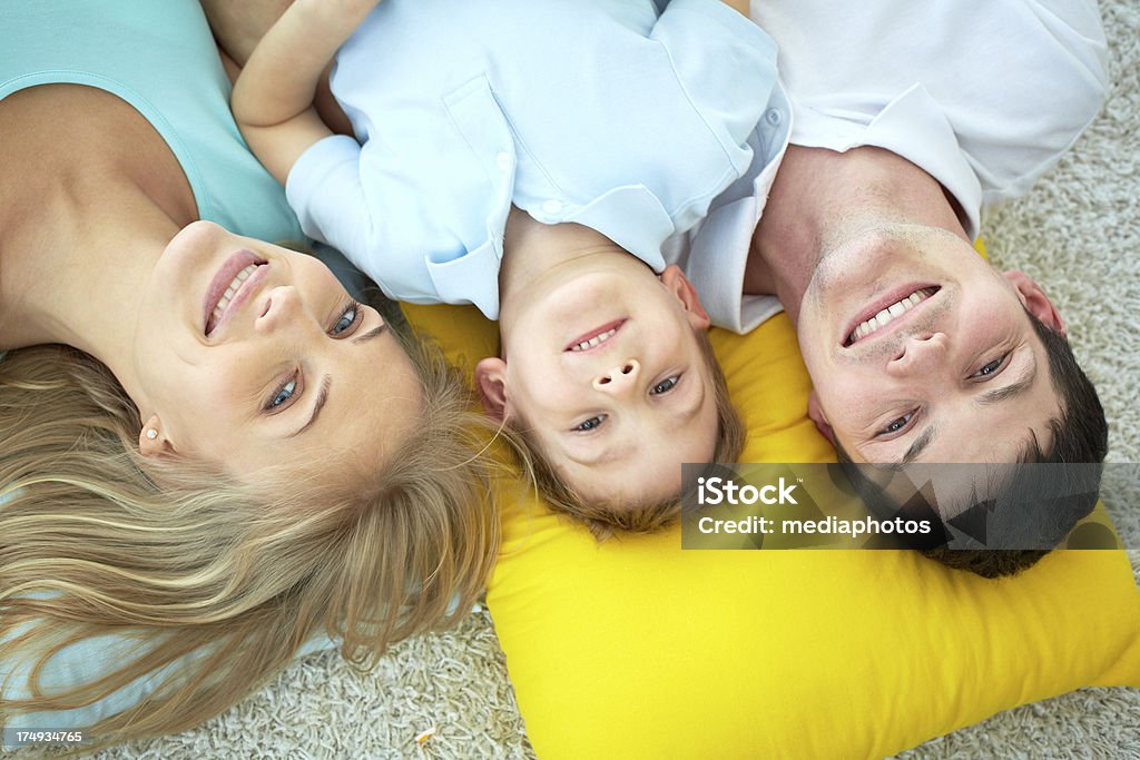 Família no andar - Foto de stock de 30 Anos royalty-free