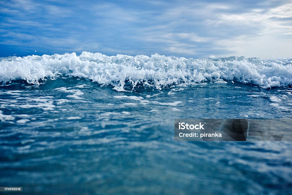 Onda arrivo - Foto stock royalty-free di Acqua