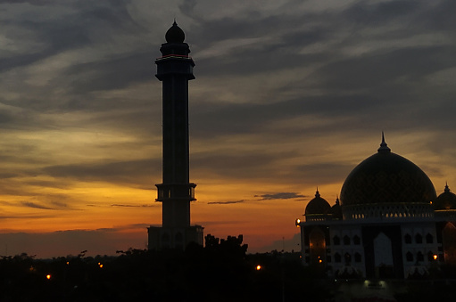 Evening atmosphere in a mosque with a beautiful view