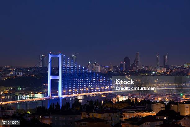 Bosphorus Bridge イスタンブール トルコ - 7月15日殉教者の橋のストックフォトや画像を多数ご用意 - 7月15日殉教者の橋, つり橋, アジア大陸