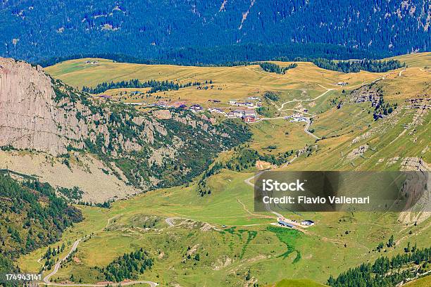 Vista Dalla Cima Rosetta Italia - Fotografie stock e altre immagini di Alpi - Alpi, Ambientazione esterna, Ambiente