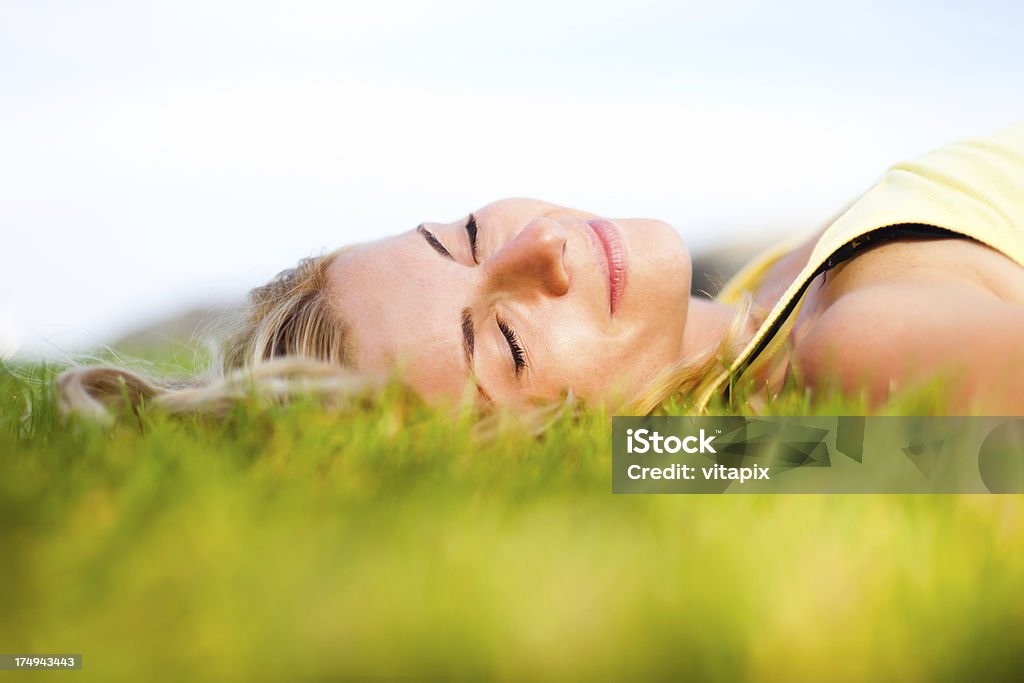 Relaxante ao ar livre - Royalty-free Adulto Foto de stock