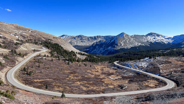 istock Cottonwood Pass, Colorado 1749440215