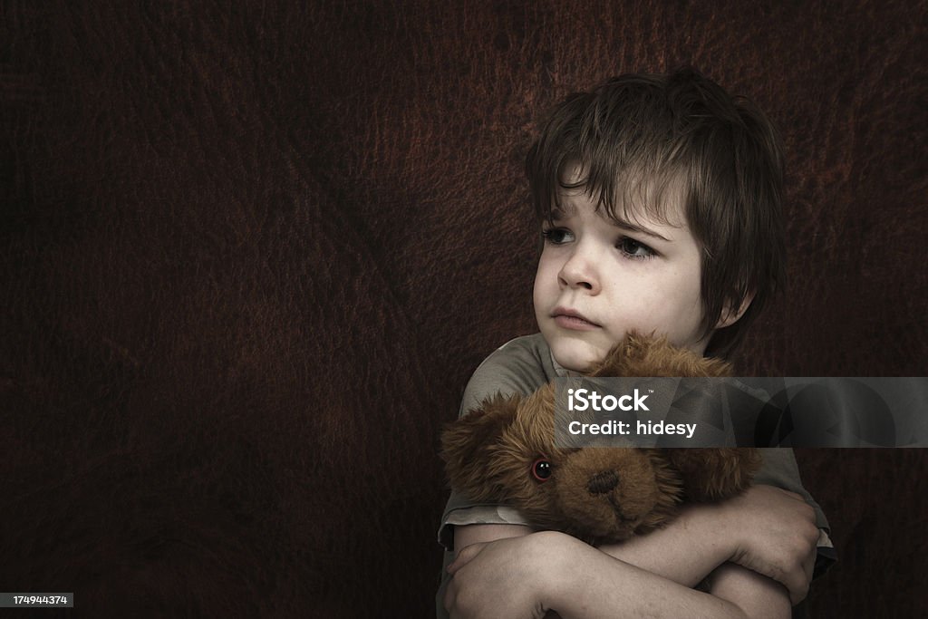 Боялся ребенка - Стоковые фото Ребёнок роялти-фри