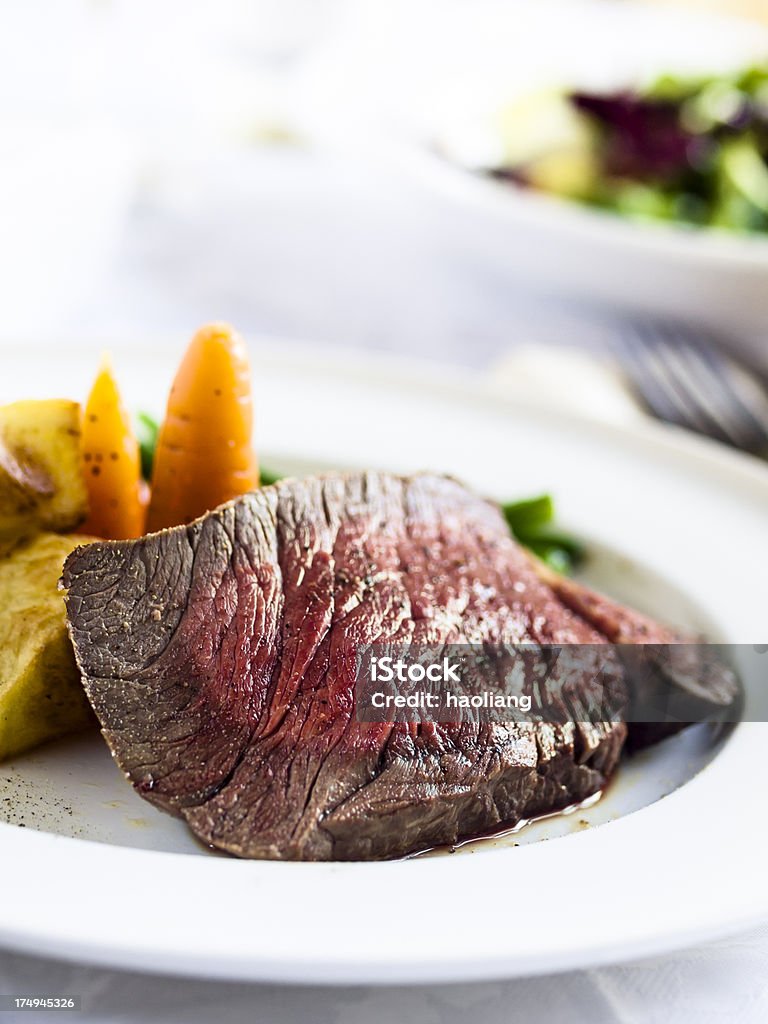 Cena di Natale - Foto stock royalty-free di Costola arrosto di prima scelta