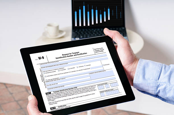 税金、グラフ用紙 - tax graph financial report finance ストックフォトと画像