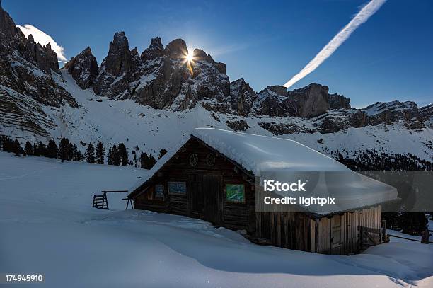 Зимние Горы — стоковые фотографии и другие картинки Без людей - Без людей, Больцано - Италия, Гора