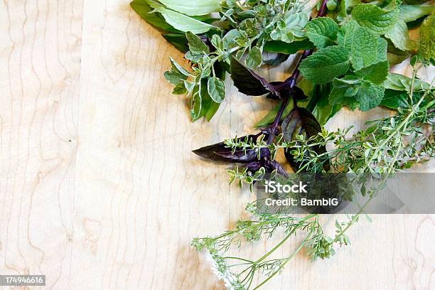 Plantas Aromáticas - Fotografias de stock e mais imagens de Comida e Bebida - Comida e Bebida, Cor verde, Erva