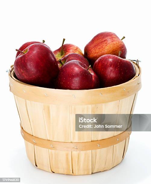 부셸 Of 사과들 사과에 대한 스톡 사진 및 기타 이미지 - 사과, 바구니, 과일
