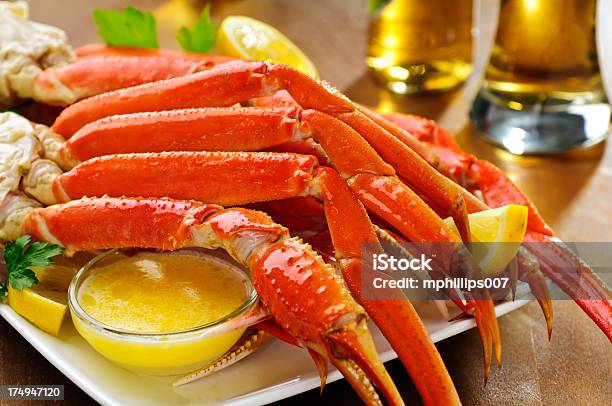 Snow Crab Legs Stock Photo - Download Image Now - Crab Leg, Snow Crab, Crab