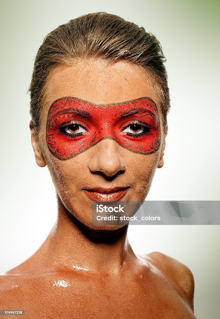 Kobieta Rusztowanie makeup - Zbiór zdjęć royalty-free (Make-up sceniczny)