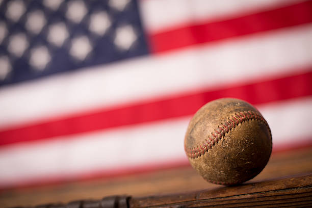 istock Vintage Baseball in Front of American Flag, With Copy Space 174948040