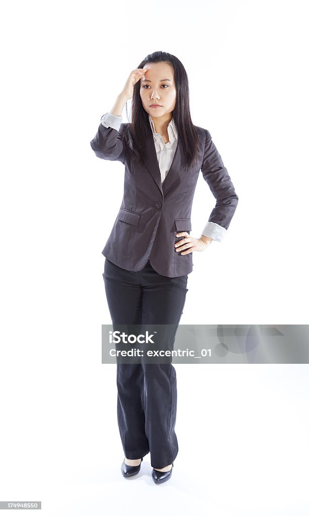 Attraente donna d'affari asiatici isolato su sfondo bianco - Foto stock royalty-free di Abbigliamento elegante