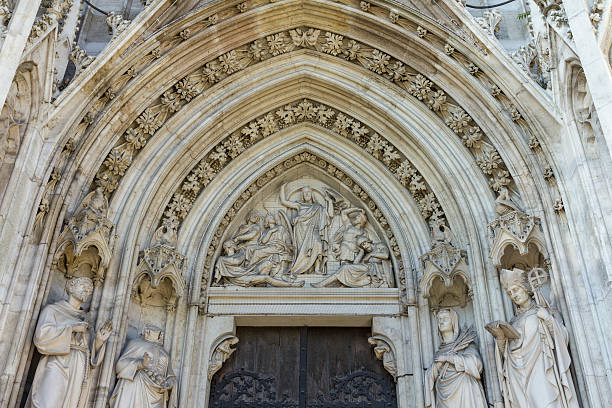istock Votive Church 174948701
