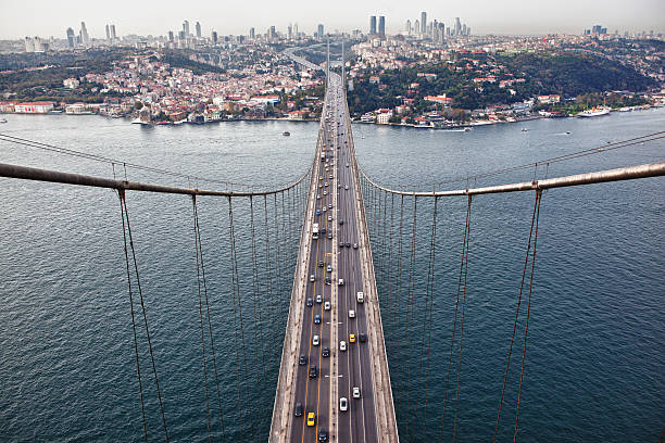 ponte bósforo - aerial view bosphorus bridge bosphorus bridge - fotografias e filmes do acervo