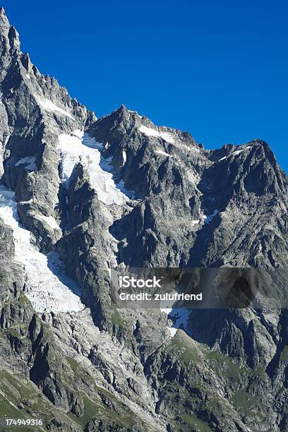 Góra Krajobraz W Alpach Francuskich - zdjęcia stockowe i więcej obrazów Alpy - Alpy, Bez ludzi, Fotografika