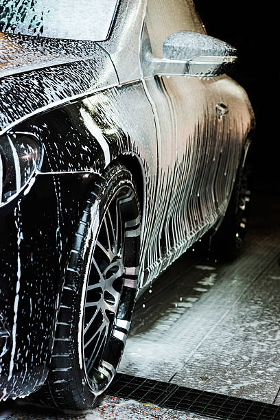 waxed aluguer de carros - car wash car cleaning washing imagens e fotografias de stock