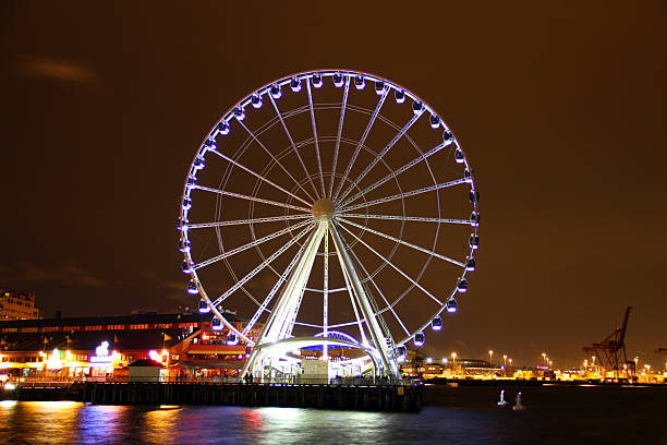 istock Glowing on the City's Edge 174951711