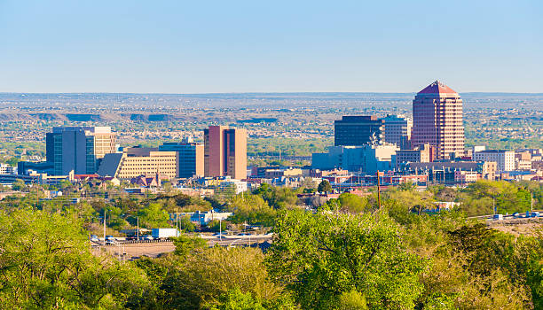 istock Albuquerque New Mexico skyline 174953001