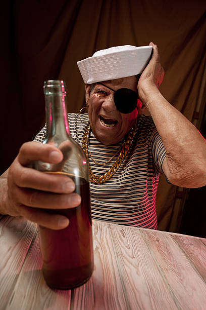 abuelo de marinero - headheache fotografías e imágenes de stock