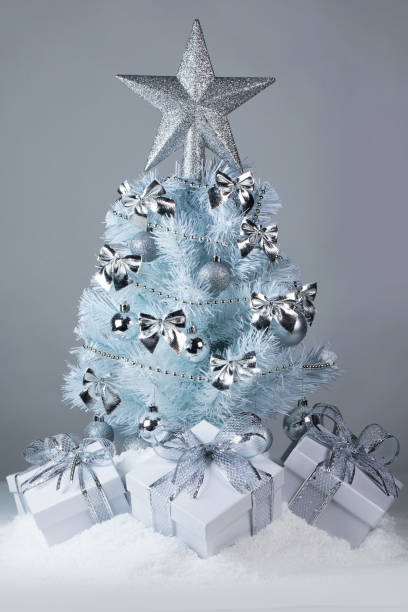 istock Christmas tree and gifts 1749534301