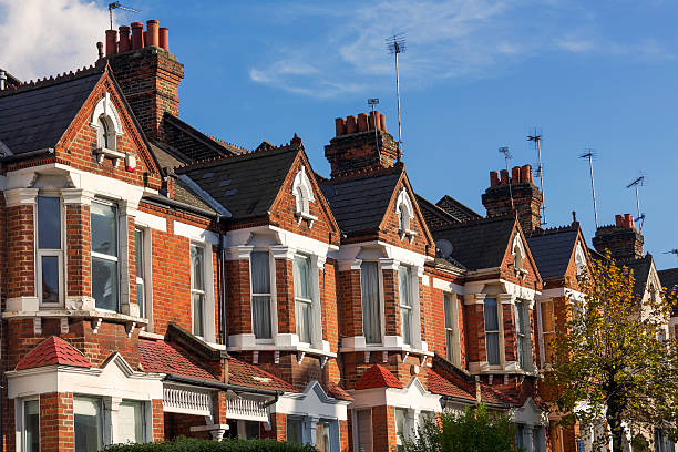 Typical terraced houses Typical Victorian terraced houses in SW London. wandsworth photos stock pictures, royalty-free photos & images
