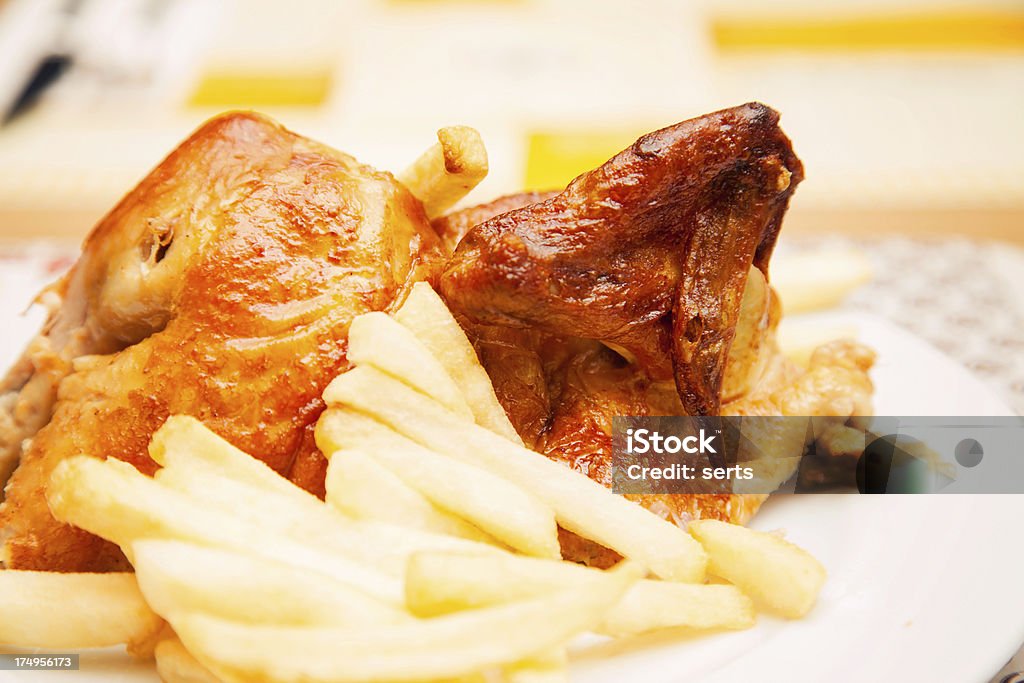 Pollo la cena - Foto de stock de Patatas fritas de churrería libre de derechos