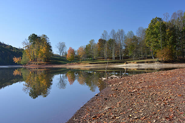 istock Autumn at Stonewall Jackson Lake State Park 174957331