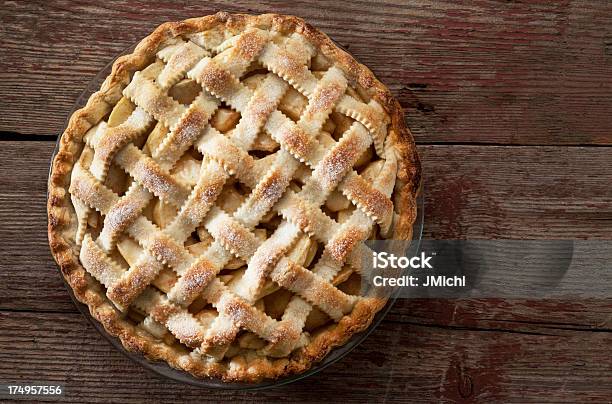Apple Pie Stockfoto und mehr Bilder von Apfelkuchen - Apfelkuchen, Draufsicht, Dessertpasteten