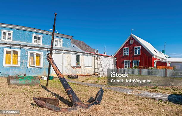 Bunten Häuser Fischerdorf Anker Island Stockfoto und mehr Bilder von Anker - Anker, Blau, Blockhütte