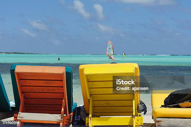 Na Leżaki Na Sorobon Bonaire - zdjęcia stockowe i więcej obrazów Bonaire - Bonaire, Antyle, Bez ludzi